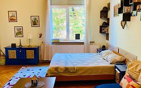 Central 2 Bedrooms Apartment